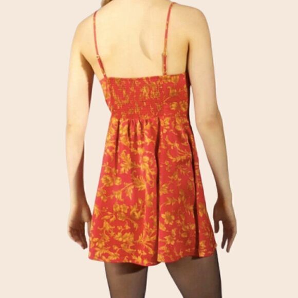 Urban Outfitters Red & Gold French Provincial Floral Mini Dress Size Small - Picture 3 of 12